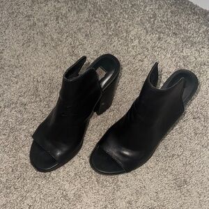 Steve Madden chunk heels